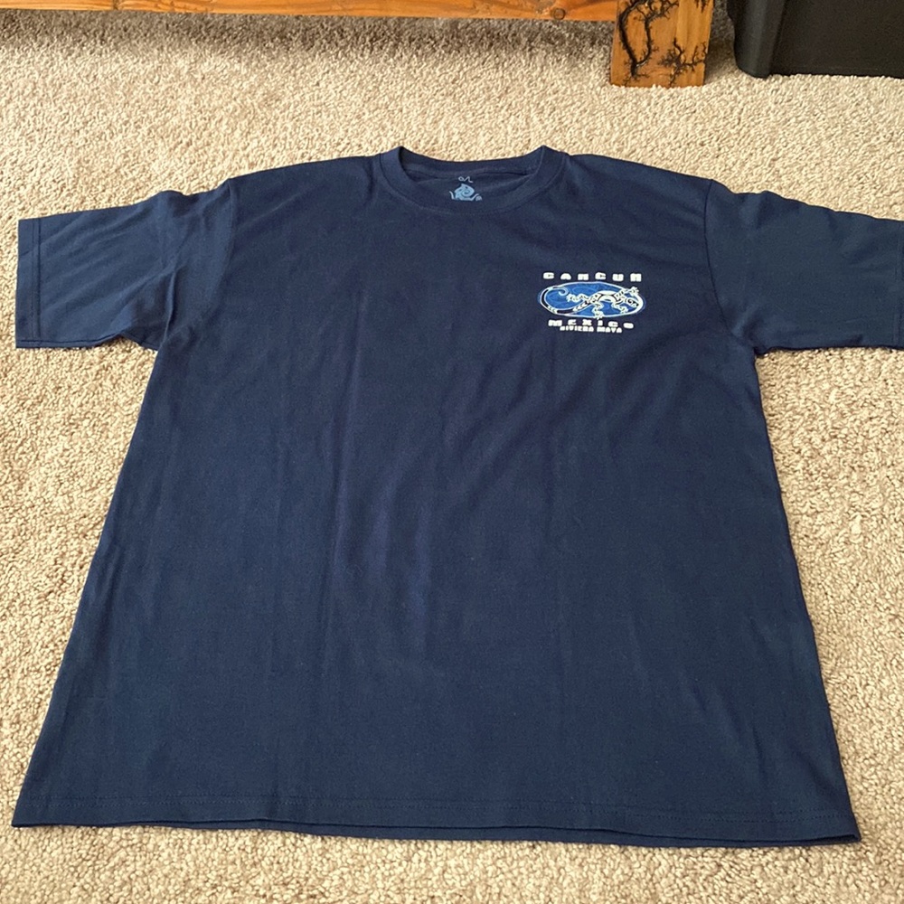 NWOT Men’s Large Cancun T-Shirt